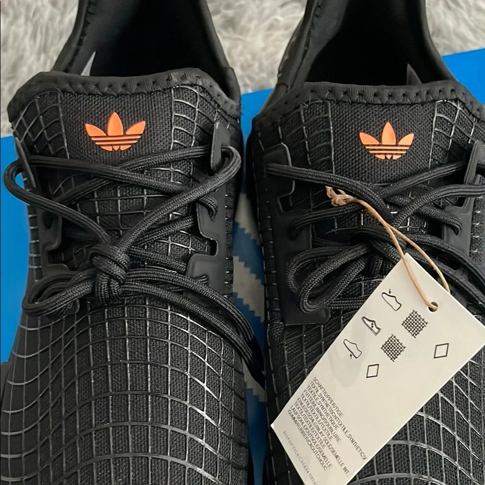 Adidas Triple Black NMD Sz 9 1/2 - Picture 10 of 11
